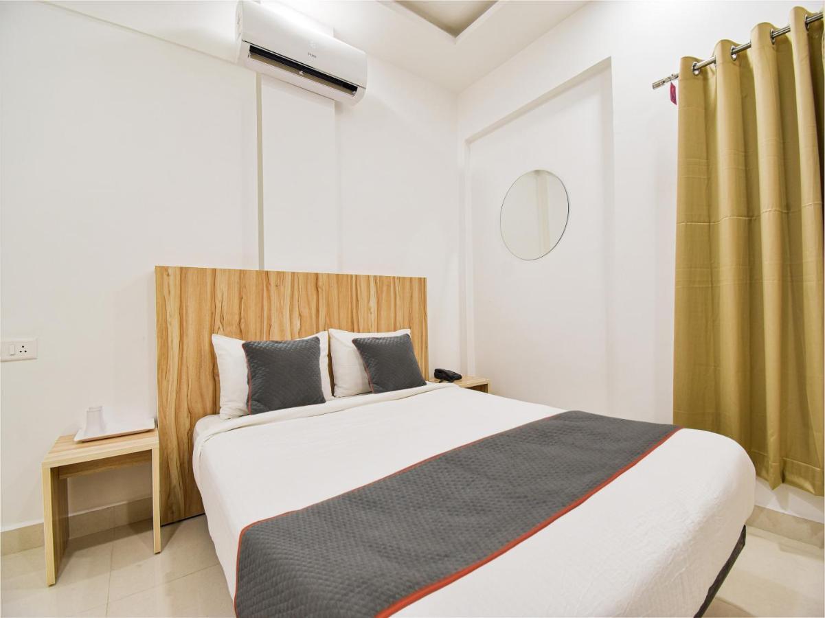 Oyo Townhouse 498 Hotel Western Nagpur Extérieur photo