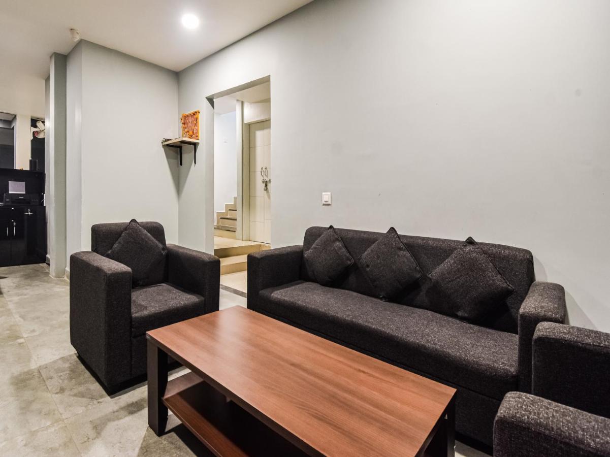 Oyo Townhouse 498 Hotel Western Nagpur Extérieur photo
