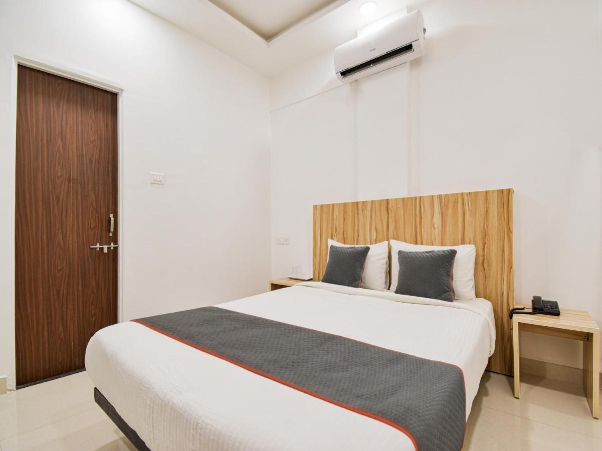 Oyo Townhouse 498 Hotel Western Nagpur Extérieur photo